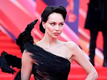 Самбурская оказалась в неловком положении на красной дорожке из-за Баскова и Киркорова