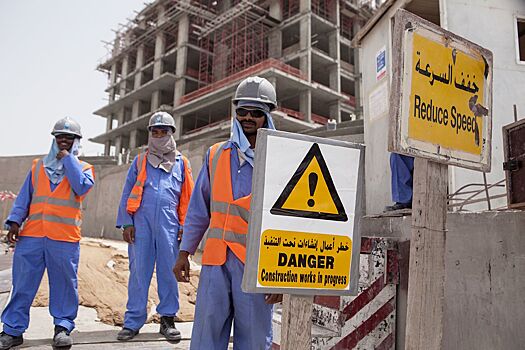 Чемпионат мира в Катаре — 2022: нарушение прав рабочих мигрантов, история о жизни мигрантов
