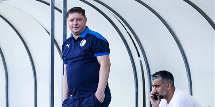 Спортивный директор «Факела» Котов объяснил, за что ему дали желтую карточку в матче РПЛ с «Акроном»