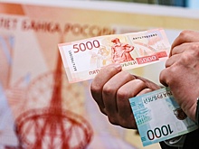 Юрист Хаминский рассказал, как изменились правила выплаты 13-й зарплаты и премий