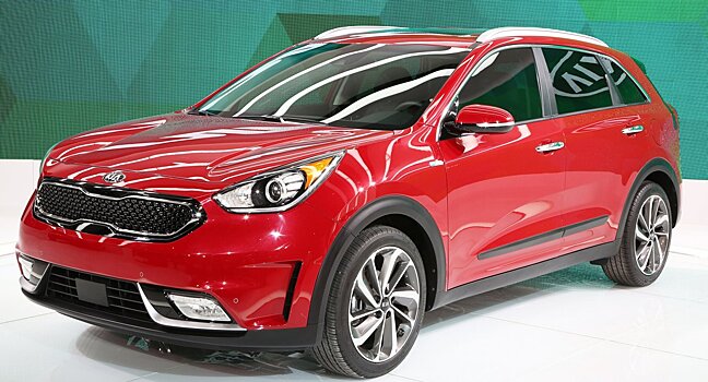 Kia Niro Hybrid: Экологичный гибрид для молодых и дерзких водителей