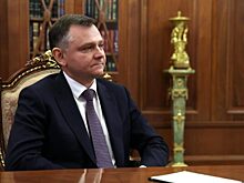 В скандал вокруг табличек в школе Азова вмешался губернатор