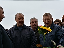 Губернатор поблагодарил Панкова за поддержку в передаче городу участков