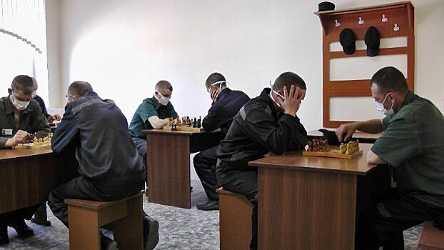 Более 500 осуждённых в Приморье одновременно сыграли в шахматы