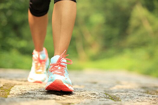 Названы два ключевых правила ходьбы для снижения веса