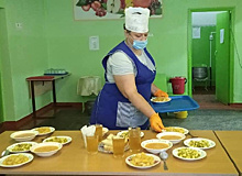 Объесться на 60 рублей: что едят амурские школьники?