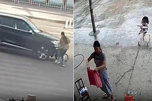 Беспечные мамаши, спасающие детей из-под колёс легковушек, попали на видео в Китае
