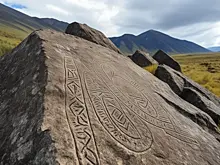 Ученые создали виртуальный тур по древним петроглифам Алтая
