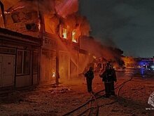 "Убытки — сотни миллионов, а может, миллиарды": торговцы погибшего в огне авторынка Челнов надеются на мэра