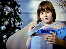 Более 14 тысяч подарков: петербуржцы распродают нежеланные новогодние презенты