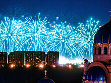 Огни, вода и волшебство: фейерверк добрых дел "Ростеха"