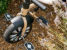 Bentley выпустила трехколесный велосипед