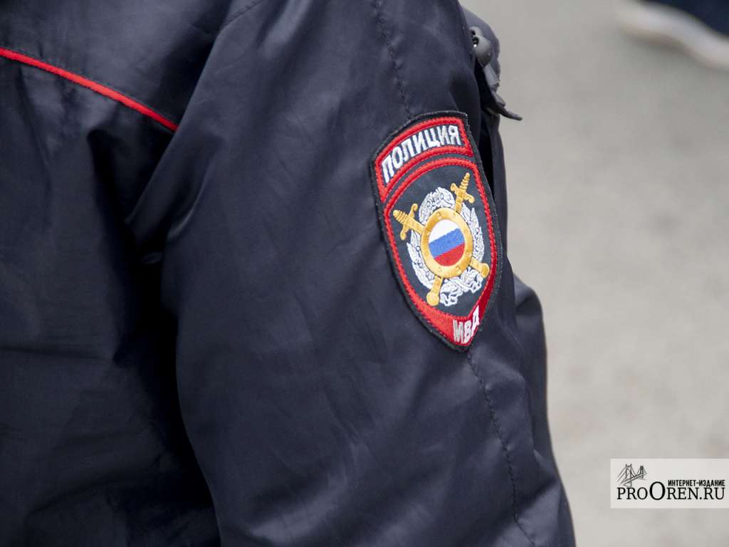 Житель Кизляра попытался дать взятку сотруднику транспортной полиции