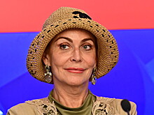 Алена Яковлева призналась, что мы не мыслит Новый год без фильма с участием отца