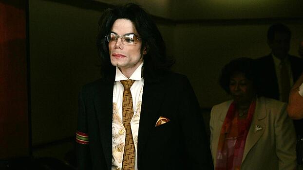 Семья покойного Майкла Джексона оказалась на грани нищеты: в чём дело