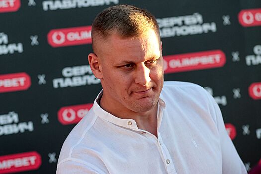 Павлович не согласен с исходом боя Волков — Алмейда