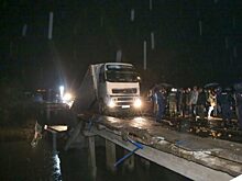 При крушении моста в Приморье погибли женщина и её малолетняя дочь
