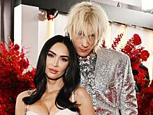 Machine Gun Kelly ответил, действительно ли они с Меган Фокс назвали дочь смешным именем