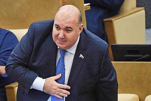 Отсутствовавший 200 дней на заседаниях бывший российский депутат попал под уголовное дело