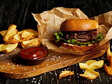 Врач рассказал, как часто можно есть фастфуд