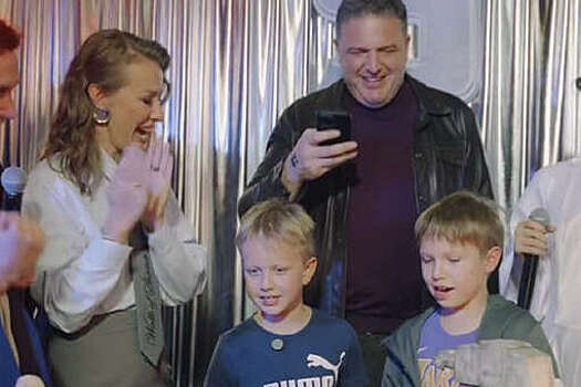 Экс-супруг ведущей Собчак Виторган пришел на день рождения сына Платона