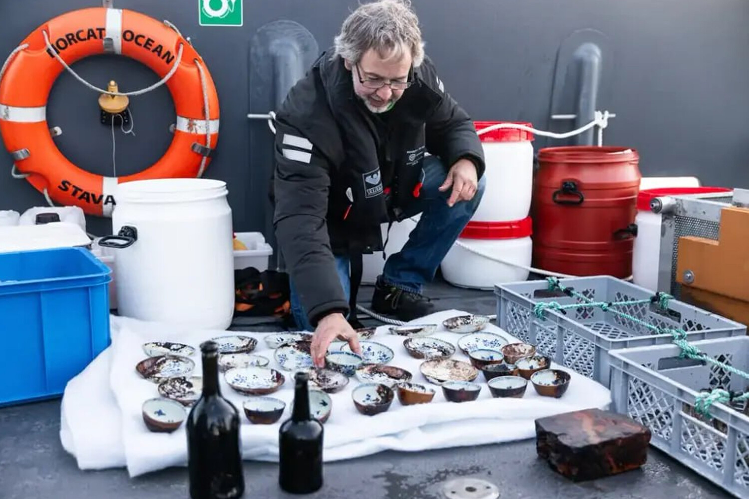 В Норвегии нашли затонувший корабль с китайским фарфором.