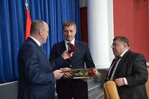 Орловского депутата наградили грамотой Совета Федерации