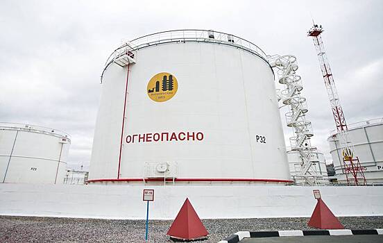 В РФ предложили создать стратегические хранилища нефти