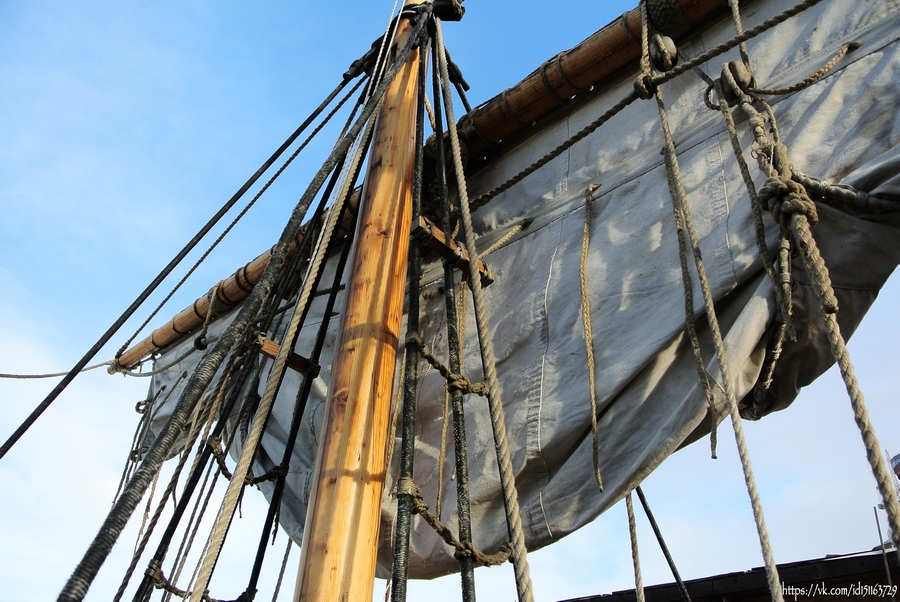 Историческая верфь Полтава, парус корабля
