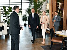 Ильхам Алиев принял участие в открытии нового отеля в Баку