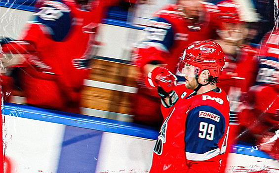 «Куньлунь» потерпел второе поражение в сезоне, уступив в гостях «Локомотиву»