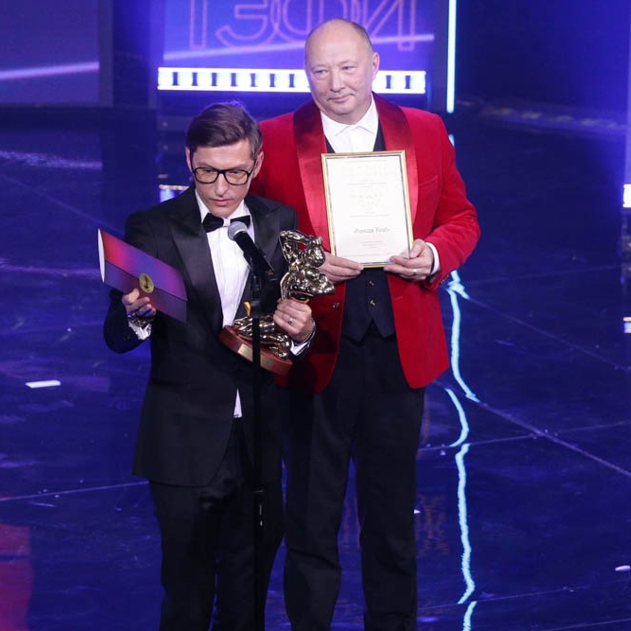 Әлемдегі ең үлкен жалаңаш сиськи