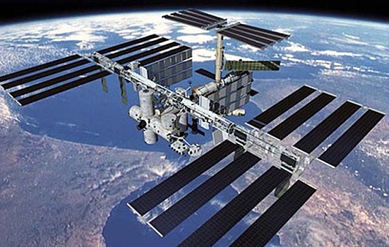 Космонавты на МКС спрятались в укрытии из-за вспышки на Солнце