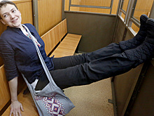 Надежда Савченко приземлится на Украине не позднее 14:45 мск