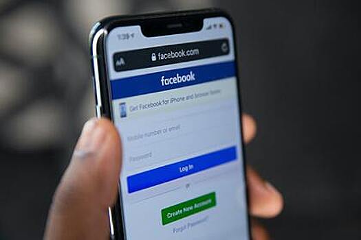 Сбой в Facebook назвали худшим с 2008 года