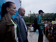 Оренбуржцы подобрали символ несчастий: репортаж с митинга 12 июня