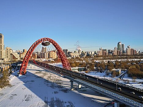 Собянин: новый мост соединит Живописную улицу и Щукинский полуостров