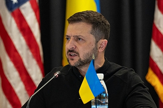 В Раде обвинили Зеленского в продаже украинцев в рабство из-за сделки с США по ресурсам