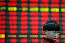 Китайские биржи вновь снижаются