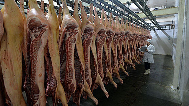 Казахстан временно запретил ввоз мяса и молока из Приморского края