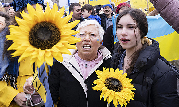 Украинцев попросили продержаться еще 122 дня