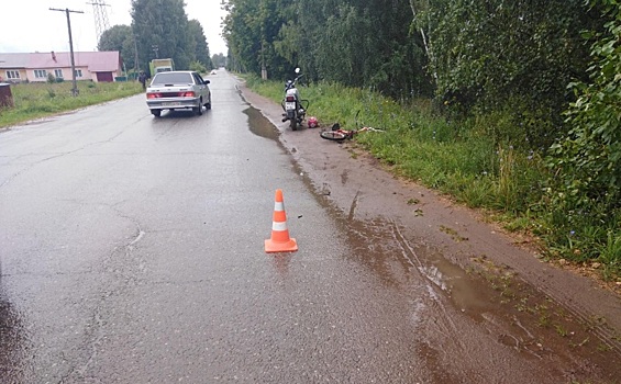 В Оричах 16-летний бесправник на мотоцикле сбил 6-летнего ребенка на велосипеде