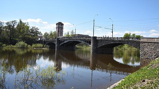 В конце июля планируется старт ремонта Октябрьского моста