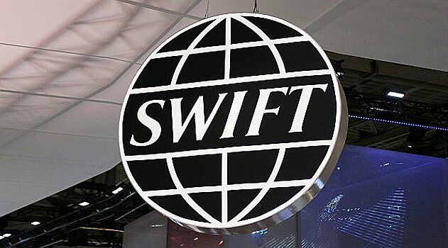 В Британии призвали отключить Россию от SWIFT