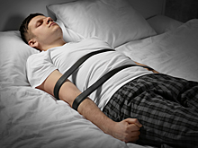 Почему возникают сексомния, лунатизм и паралич сна