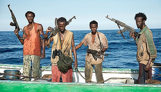 В ЕС сообщили о возможном захвате пиратами судна в Аденском заливе