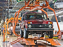Стало известно, когда АвтоВАЗ начнет выпускать упрощенные Lada
