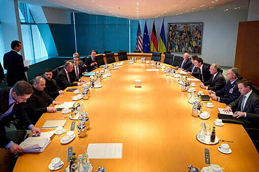 Политолог Ткаченко: США не будут давать Украине гарантий безопасности