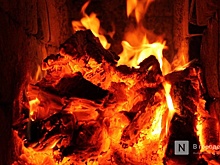 Крупный пожар произошел на складах с углем в Дзержинске