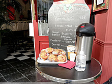 Русский ресторан в Париже предлагает студентам бесплатные обеды в условиях пандемии